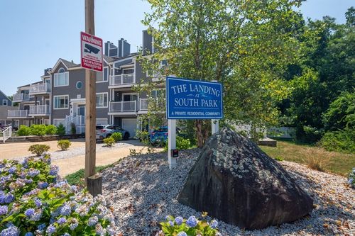3-303-700 Shore Dr, Fall River, MA, 02721-1061 | Card Image