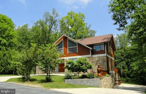 6525 76th St, CABIN JOHN, MD, 20818-1415 | Card Image