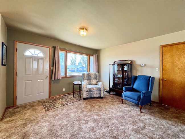 1001 Sw 2 Nd St, Home with 3 bedrooms, 2 bathrooms and null parking in Eagle Grove IA | Image 4