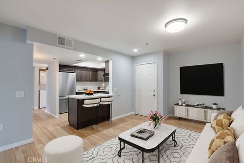 unit-206-7018 Rita Ave, Huntington Park, CA, 90255-4797 | Card Image