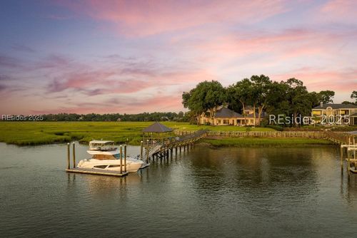 87 Oak Tree Rd, Bluffton, SC, 29910-4960 | Card Image