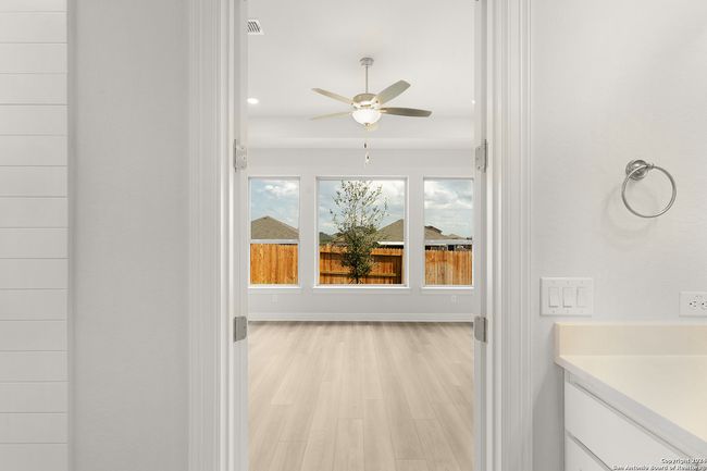 948 Nolte Bnd, House other with 3 bedrooms, 3 bathrooms and null parking in Seguin TX | Image 24