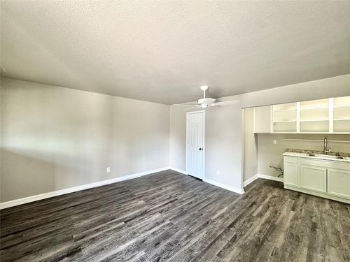 apt-22-1756 W Main St, Houston, TX, 77098-3619 | Card Image