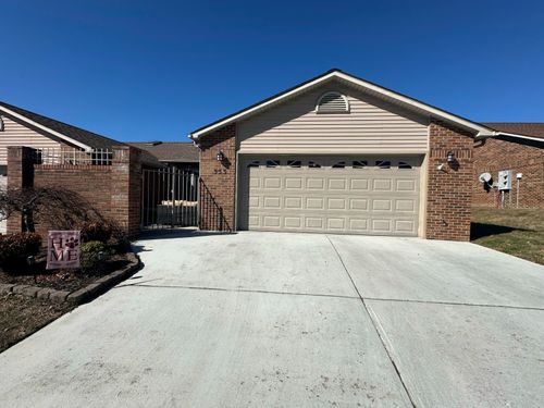 333 Viking Pl, Greeneville, TN, 37745-1076 | Card Image