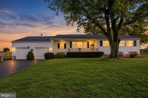 200 Big Mount Road, THOMASVILLE, PA, 17364 | Card Image