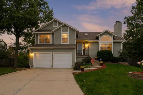 16353 S Brentwood St, Olathe, KS, 66062-2708 | Card Image