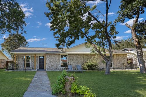 513 Colonial Drive, Garland, TX, 75043 | Card Image
