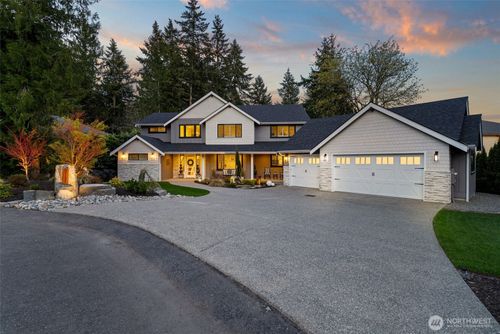 5111 57th Ave Nw, Gig Harbor, WA, 98335-7385 | Card Image