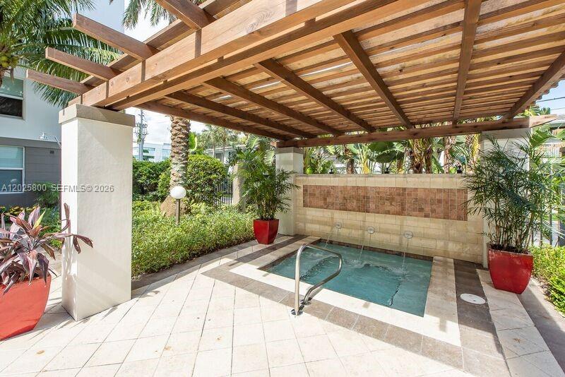 Residential Lease in Fort Lauderdale 3