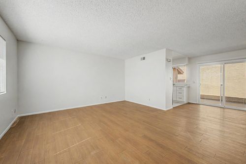 2605 E Lemon St, Tempe, AZ, 85288-5055 | Card Image