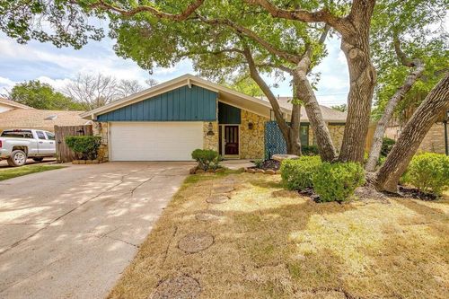 816 Glenview Dr, Irving, TX, 75061-2318 | Card Image