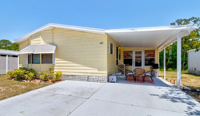 449 Egret Cir, House other with 2 bedrooms, 2 bathrooms and null parking in Barefoot Bay FL | Image 5