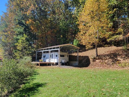 336 Arrowhead Dr, Fries, VA, 24330-3846 | Card Image