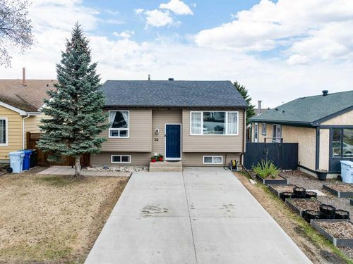 341 Bird Cres, Fort Mcmurray, AB, T9H4T4 | Card Image