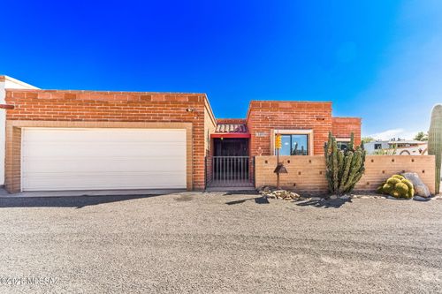 5800 N Placita Esplendora, Tucson, AZ, 85718-4523 | Card Image