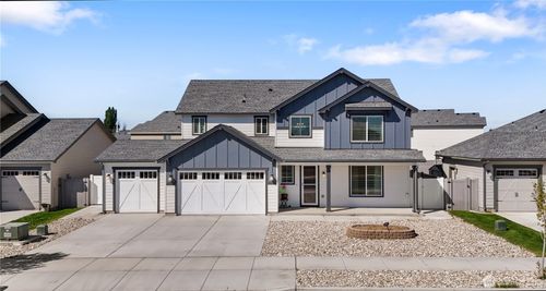 306 N Towhee St, Moses Lake, WA, 98837-8867 | Card Image