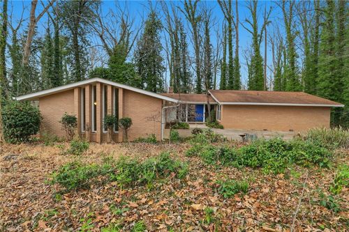 101 Briar Creek Ln, Anderson, SC, 29621-2556 | Card Image