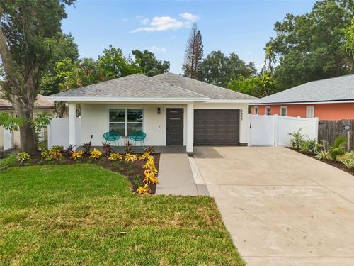 2853 35th Ave N, St Petersburg, FL, 33713-1639 | Card Image
