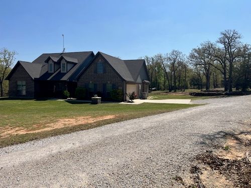 160 Oakwood Hills Dr, Paradise, TX, 76073-1500 | Card Image