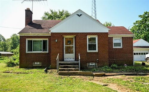 12042 Greenwich Rd, Homerville, OH, 44235-9761 | Card Image