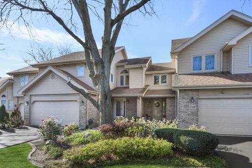 17110 Jeremy Ln, Tinley Park, IL, 60487-7636 | Card Image