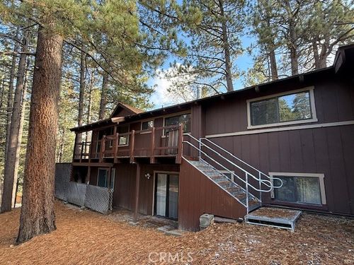 615 Ash Dr, Green Valley Lake, CA, 92341 | Card Image