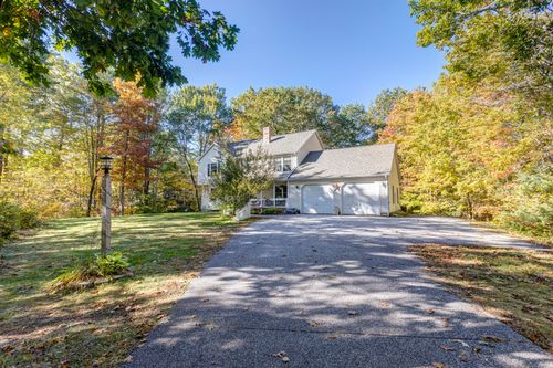 30 May Meadow Dr, Gray, ME, 04039-9648 | Card Image