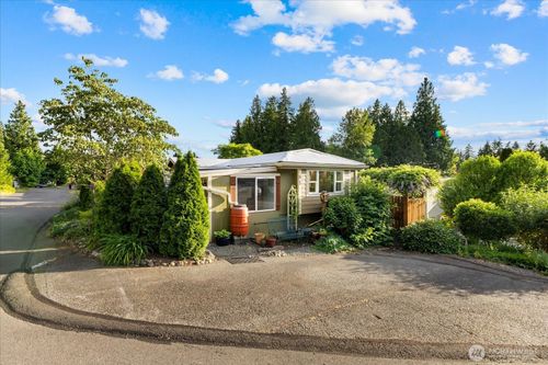 61-3333 228th St Se, Bothell, WA, 98021-8947 | Card Image