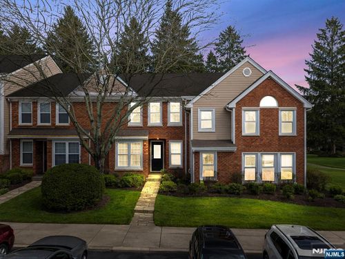 34 Hillsborough Ct, Rockaway, NJ, 07866-2243 | Card Image