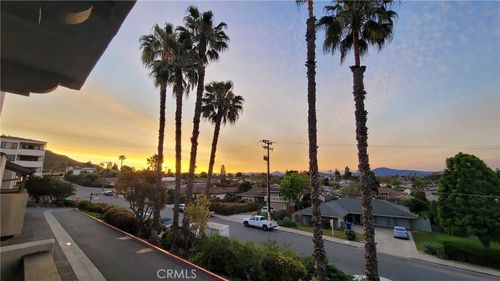 unit-106-6924 Hyde Park Dr, San Diego, CA, 92119-2253 | Card Image