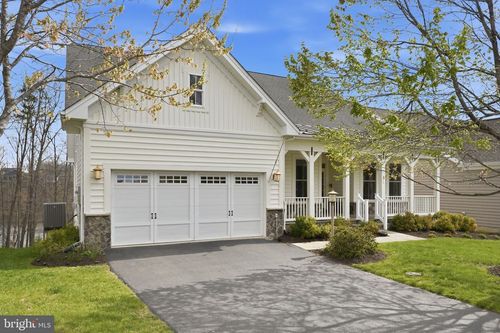 311 Grebe Dr, LAKE FREDERICK, VA, 22630-2077 | Card Image