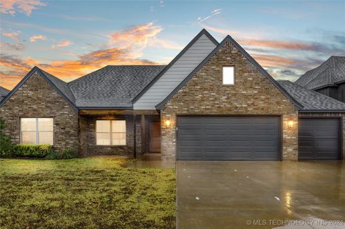 12488 S 68 Eastavenue, Bixby, OK, 74008 | Card Image