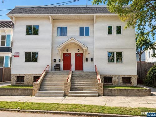 29-31 Goodwin Avenue, Newark, NJ, 07112 | Card Image