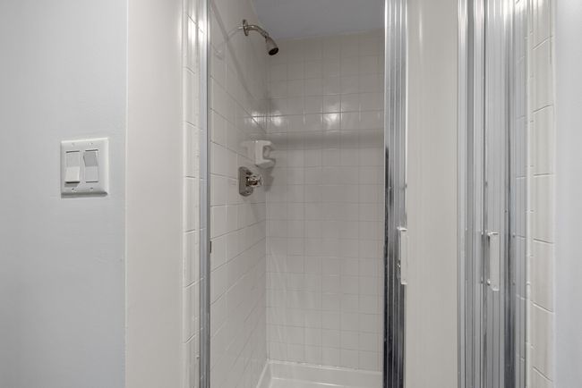 APT-304 - 917 Vose Dr, Condo with 2 bedrooms, 2 bathrooms and 1 parking in Gurnee IL | Image 14