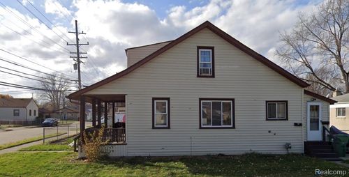 23703 Donald Ave, Eastpointe, MI, 48021-1833 | Card Image