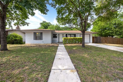 3702 La Sabre Dr, San Antonio, TX, 78218-3315 | Card Image