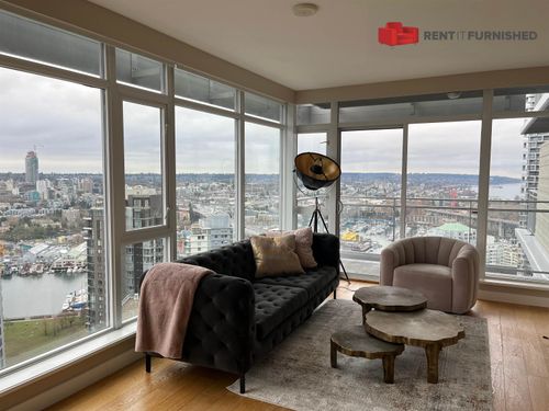 1372 Seymour St, Vancouver, BC, V6B0L1 | Card Image