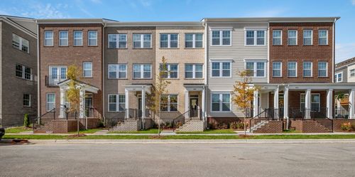 505 Hinton St, Lebanon, TN, 37090-2122 | Card Image