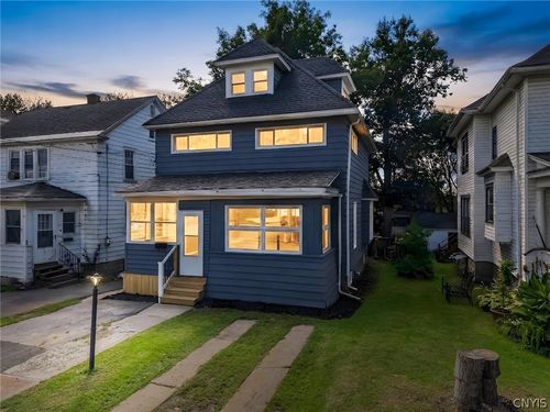 109 Park Pl, Auburn, NY, 13021-4609 | Card Image