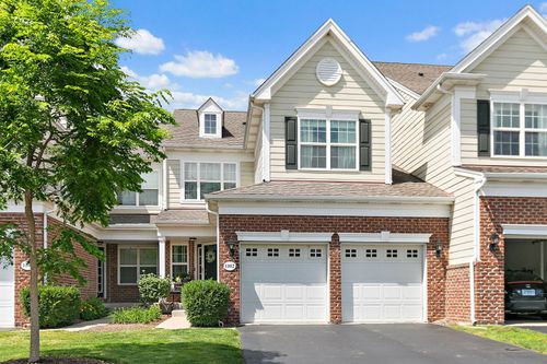 1102 Pine Valley Ct, Elgin, IL, 60124-3118 | Card Image