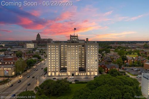 815-15 Kirby St, Detroit, MI, 48202-4091 | Card Image