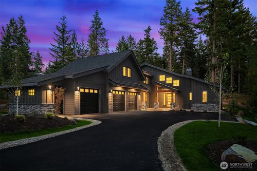 220 Old Grove Trl, Cle Elum, WA, 98922-3268 | Card Image