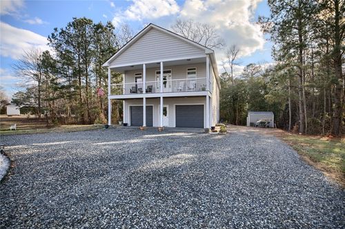 100 Pinetop Rd, Topping, VA, 23169 | Card Image