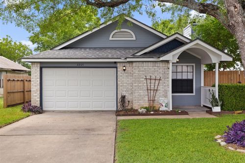 2205 Thornwild Pass, Austin, TX, 78758-2456 | Card Image