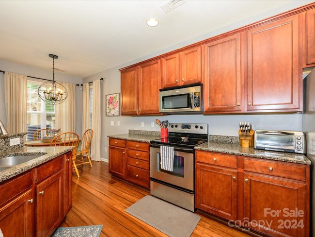 2022 Sugarbush Dr, House other with 3 bedrooms, 3 bathrooms and null parking in Charlotte NC | Image 21