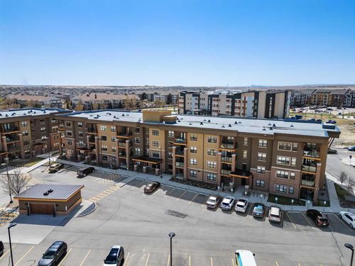 2105-10 Market Boulevard Se, Airdrie, AB, T4A0W8 | Card Image