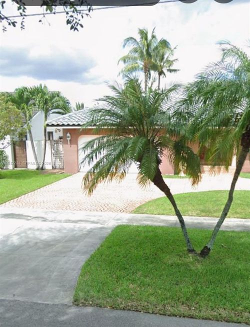 1281 Redbird Ave, Miami Springs, FL, 33166-3113 | Card Image