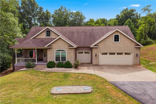 645 Short Brook Rd, Vincent, OH, 45784-5165 | Card Image