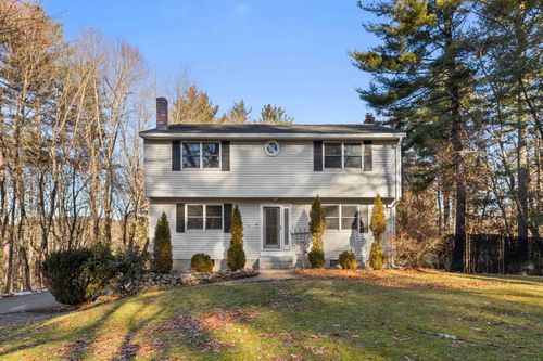 17 Gordon Ave, Pelham, NH, 03076-2409 | Card Image
