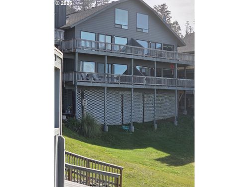 16-29134 Ellensburg Ave, Gold Beach, OR, 97444-8738 | Card Image